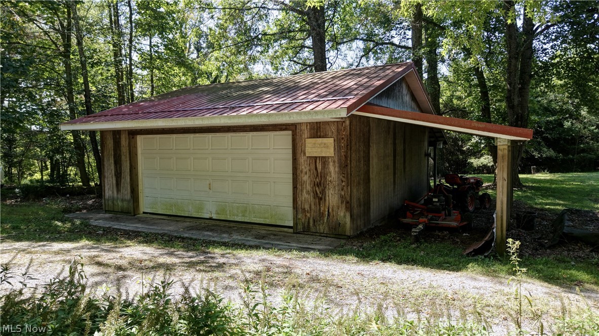 33111 Township Road 490 Property Photo 17