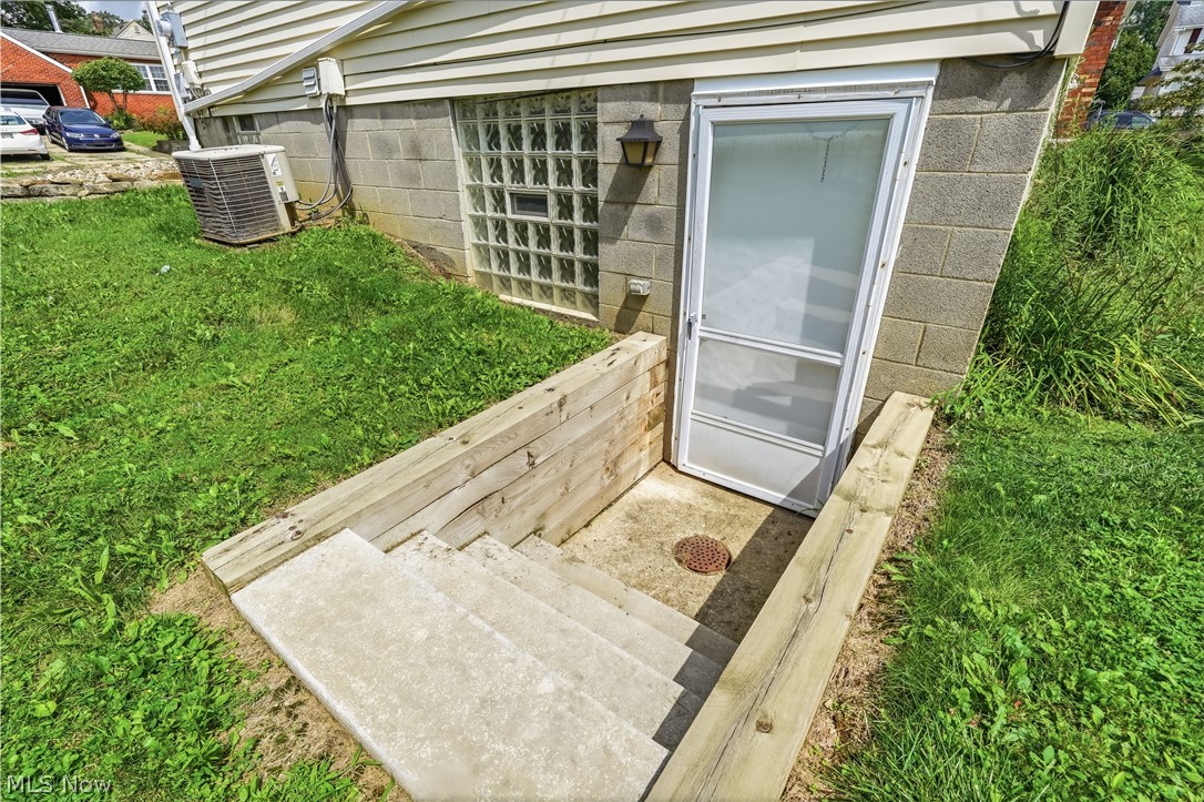 252 Clinton Avenue Property Photo 9
