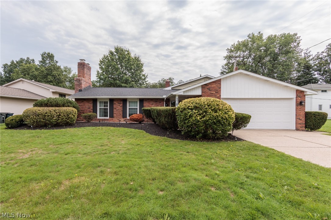1767 Larkspur Drive Property Photo 1