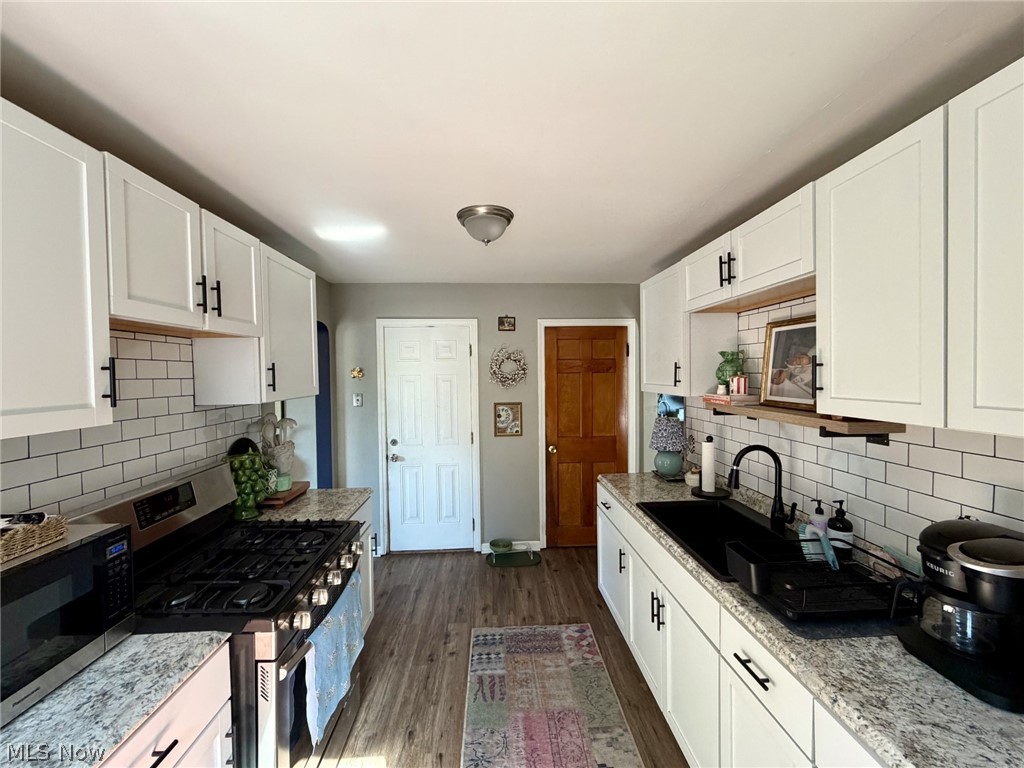 5207 Redfern Road Property Photo 9