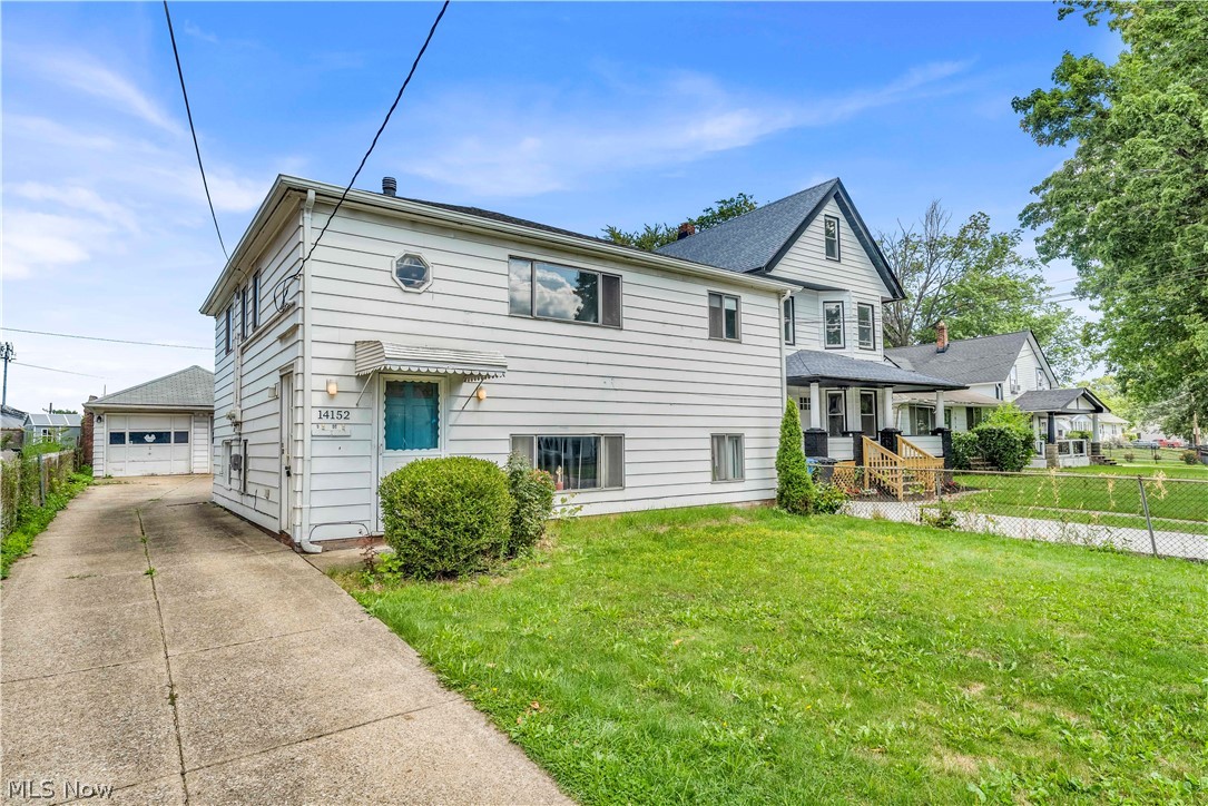 14152 Berwyn Avenue 2/up Property Photo 2