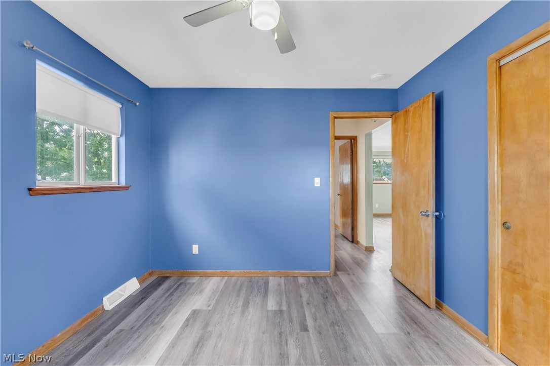 14152 Berwyn Avenue 2/up Property Photo 11