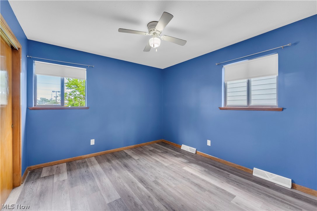 14152 Berwyn Avenue 2/up Property Photo 12