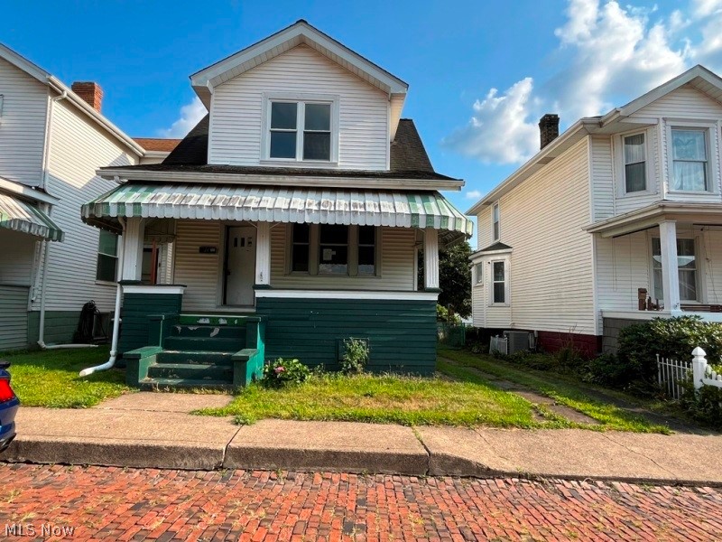 24 8th Street Property Photo 1