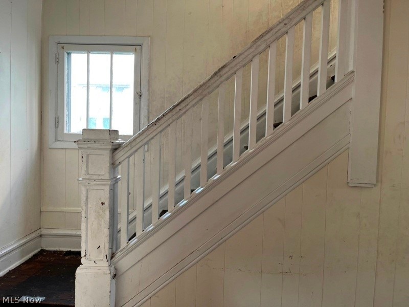 24 8th Street Property Photo 6