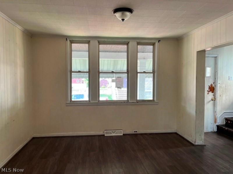 24 8th Street Property Photo 7