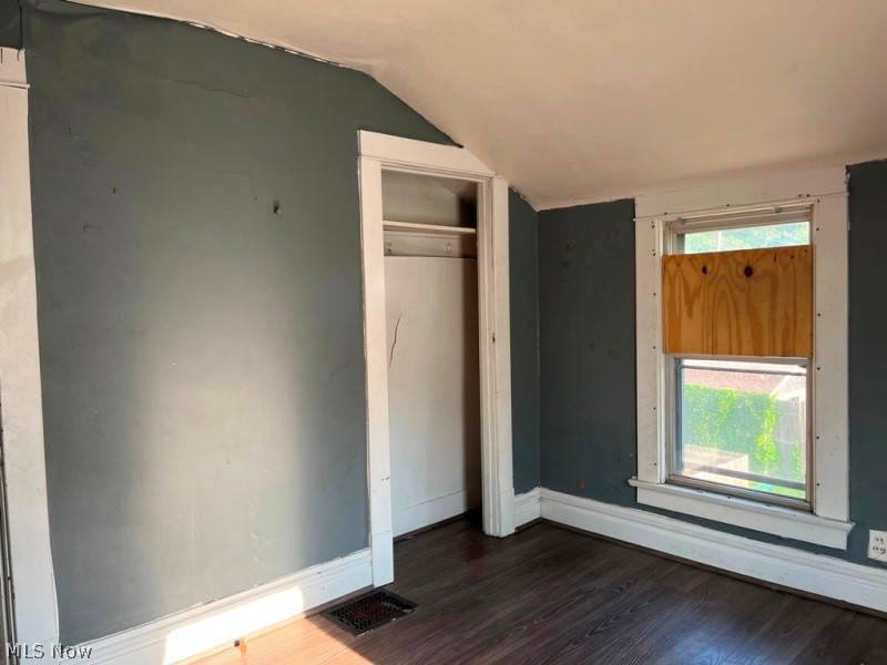 24 8th Street Property Photo 20