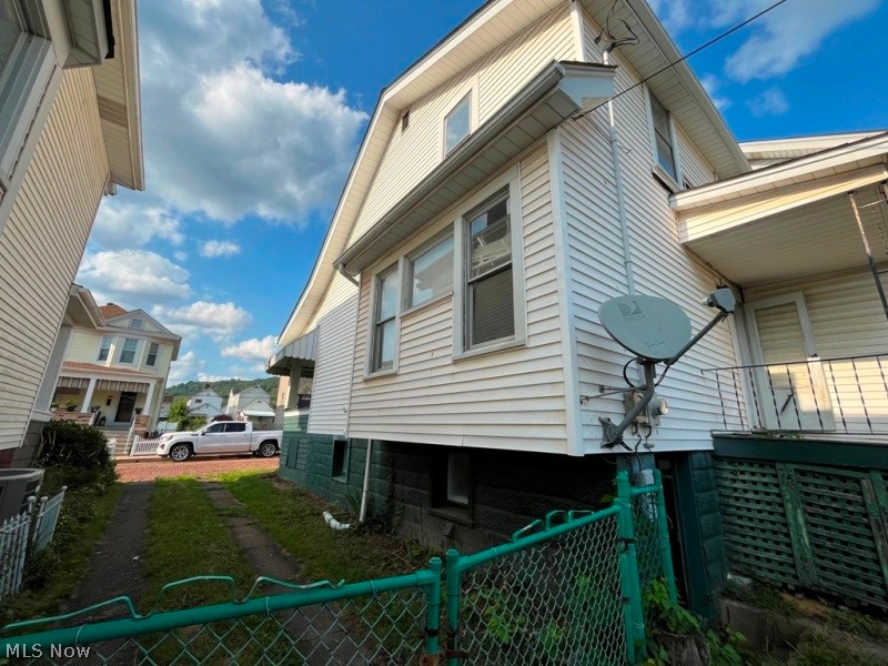 24 8th Street Property Photo 27