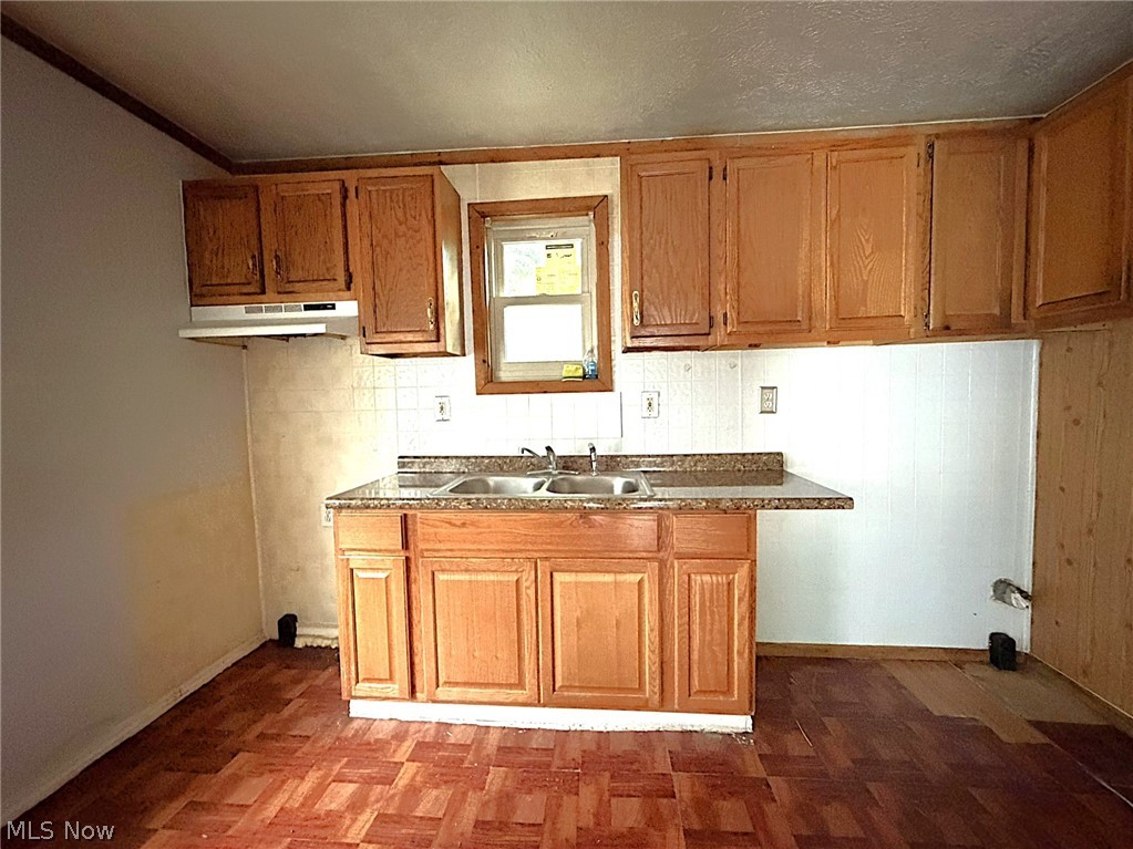 4429 Hyde Avenue Property Photo 3