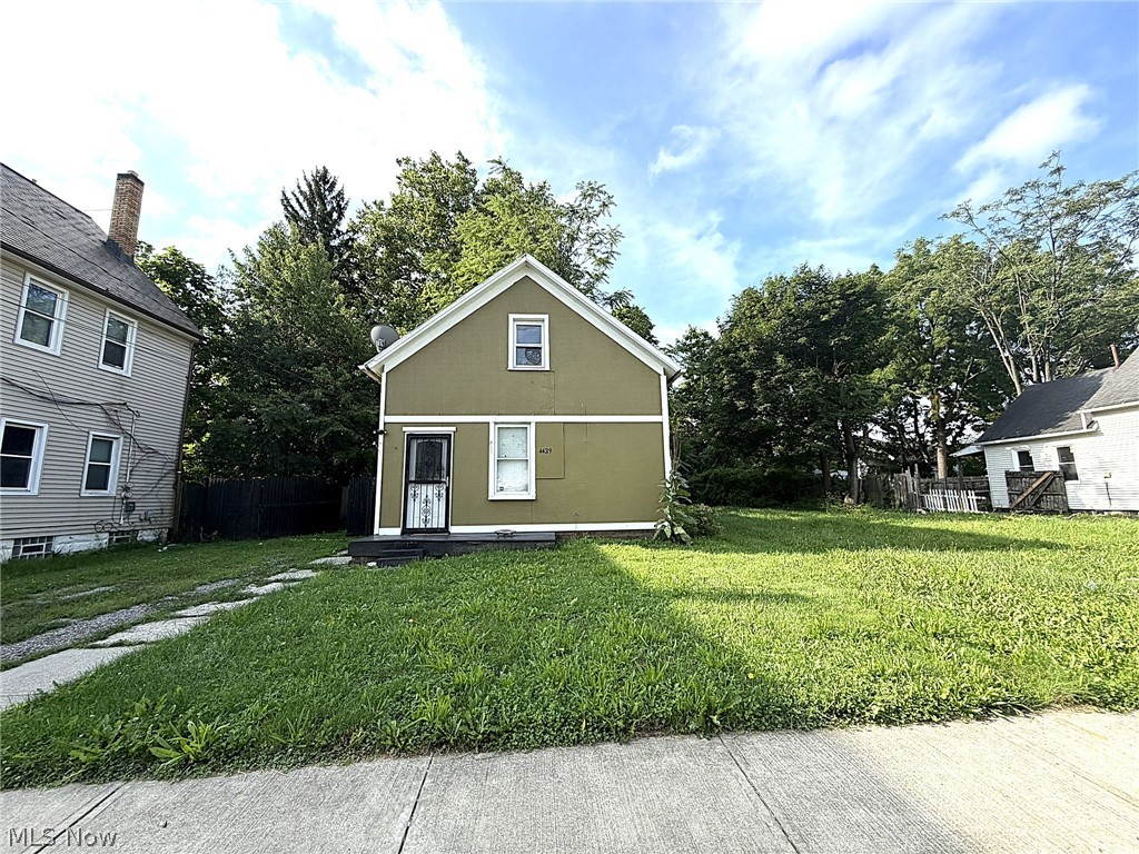 4429 Hyde Avenue Property Photo 14