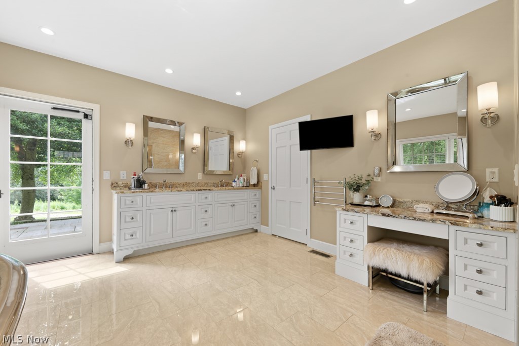 7585 Diagonal Road Property Photo 26