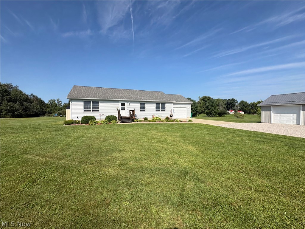 1093 Overly Road Property Photo 1
