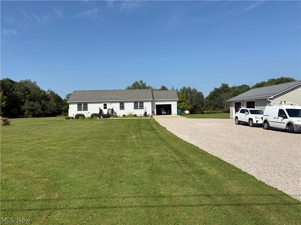 1093 Overly Road Property Photo 3