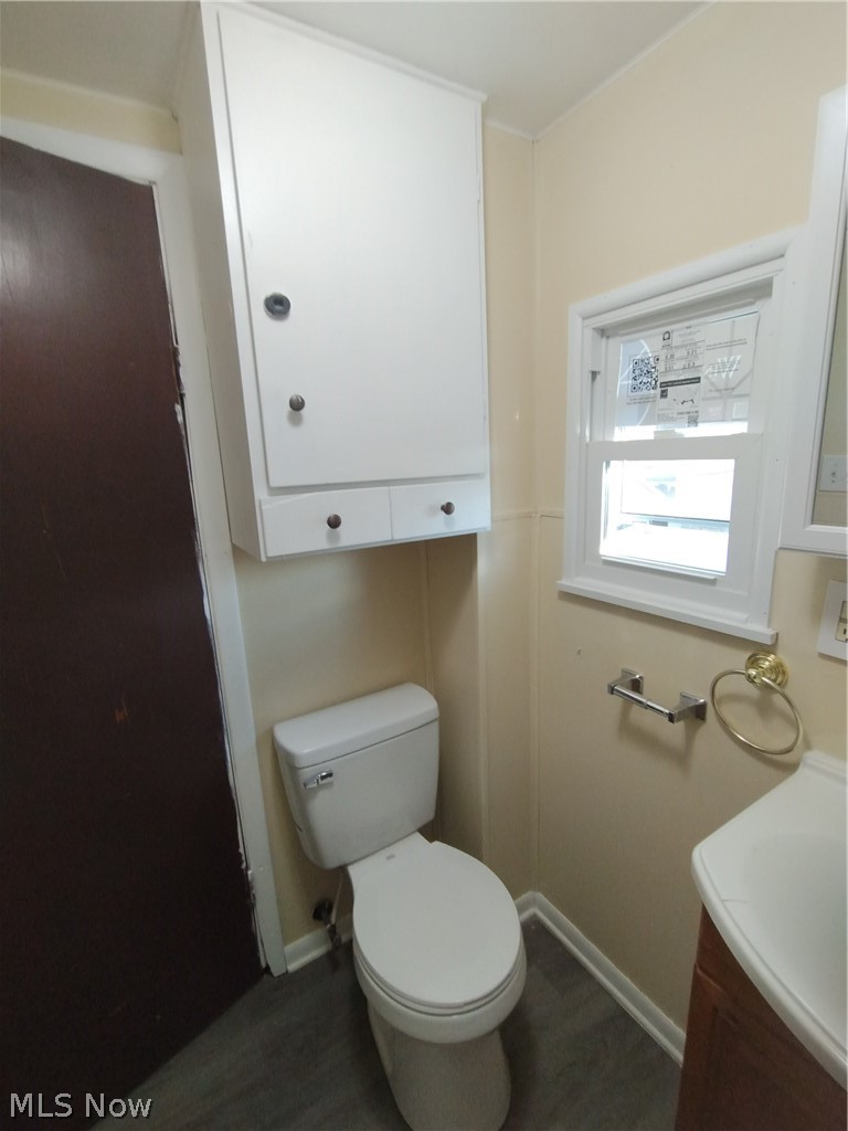 329 Se Charles Avenue Property Photo 11