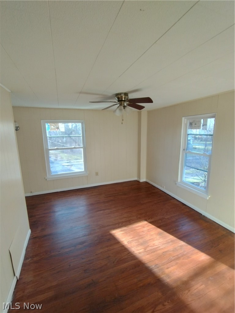 329 Se Charles Avenue Property Photo 17