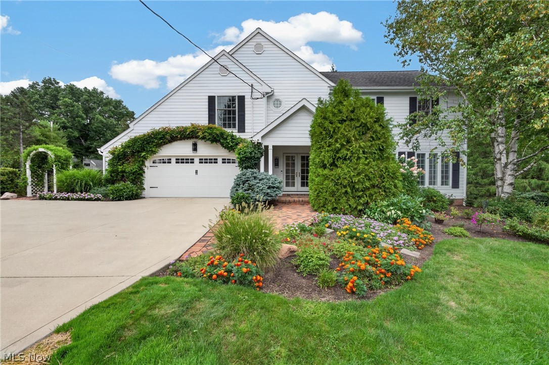 33433 Pinetree Road Property Photo 1