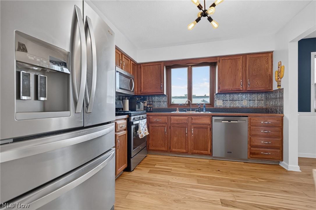 7380 Eisenhower Drive 3 Property Photo 11