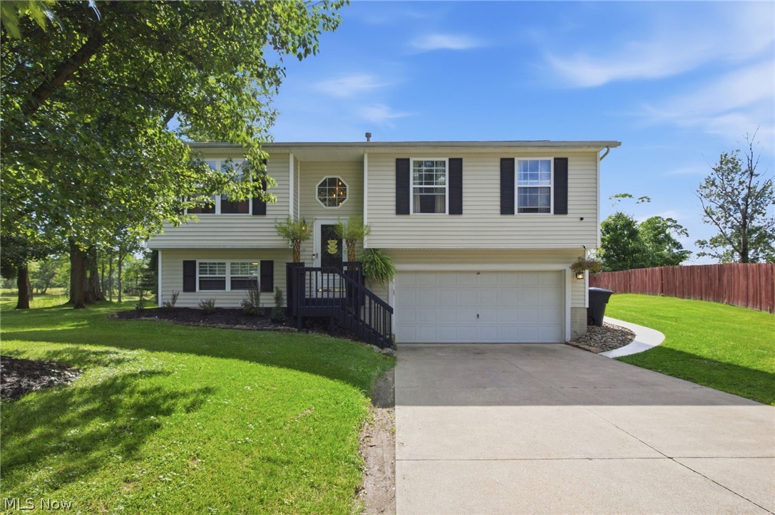 1065 Wadsworth Road Property Photo 1