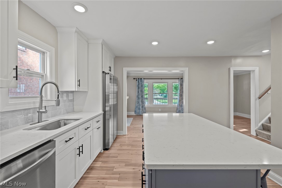 3693 Silsby Road Property Photo 4