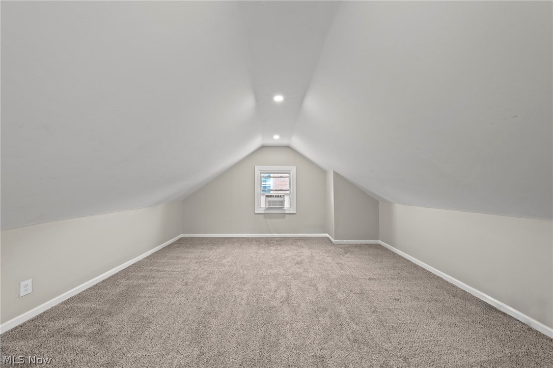 3693 Silsby Road Property Photo 32