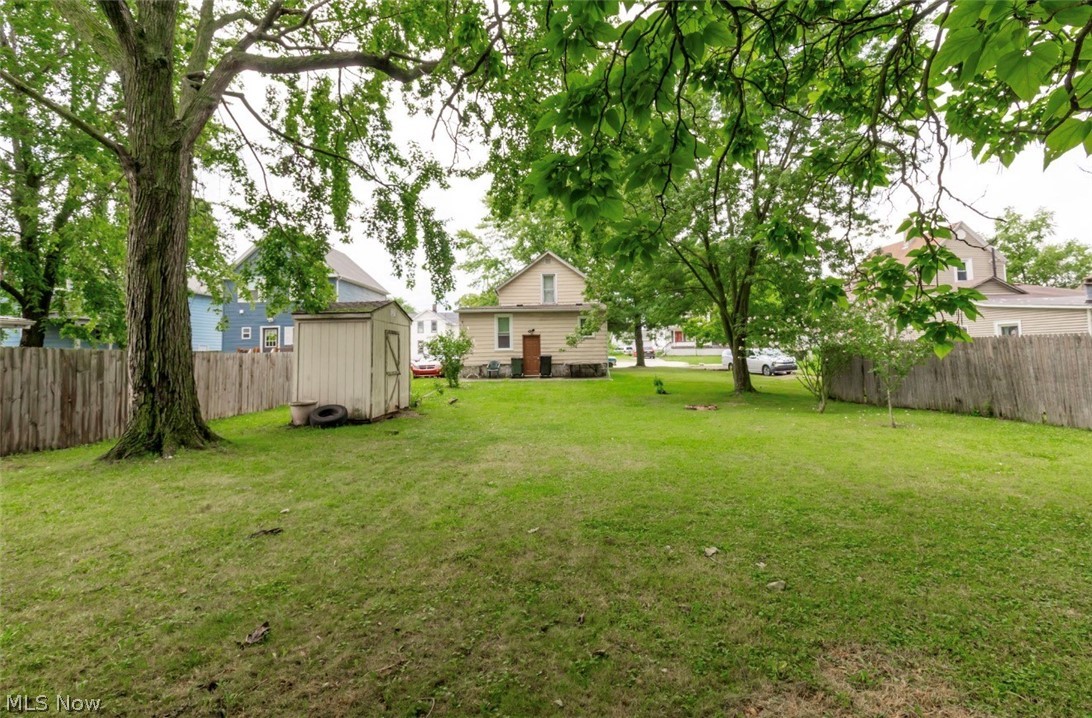 175 Spruce Street Property Photo 23