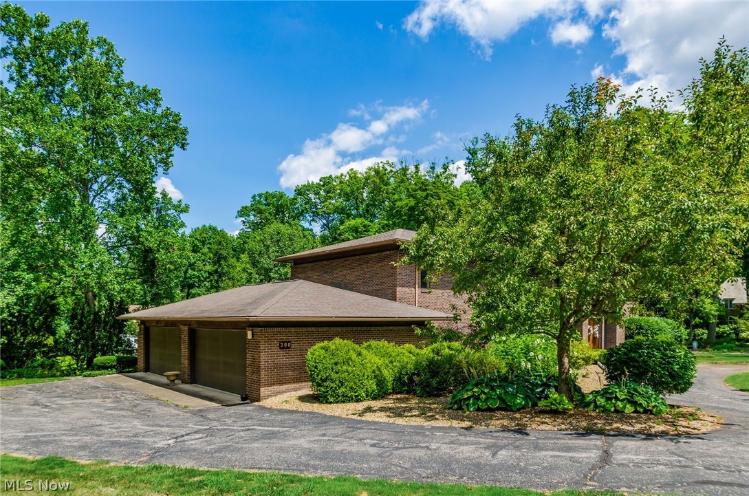200 Hampshire Road Property Photo 47