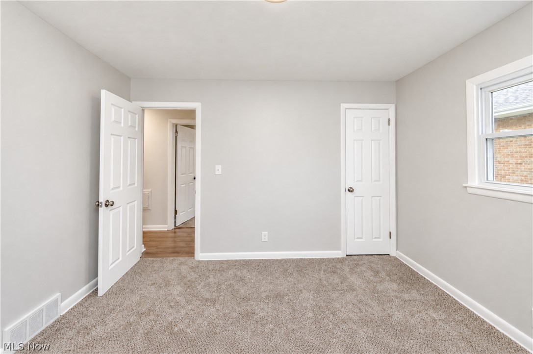 550 Neoka Drive Property Photo 21