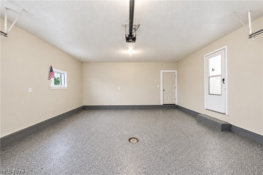550 Neoka Drive Property Photo 37