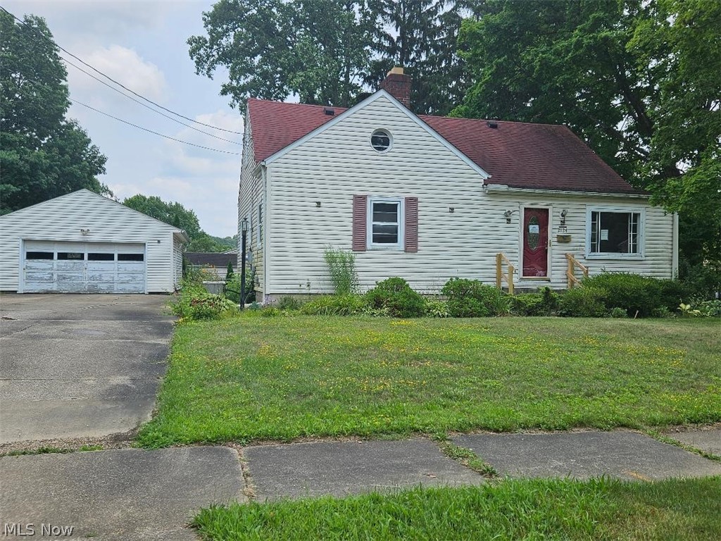 2124 Hillside Terrace Property Photo 1