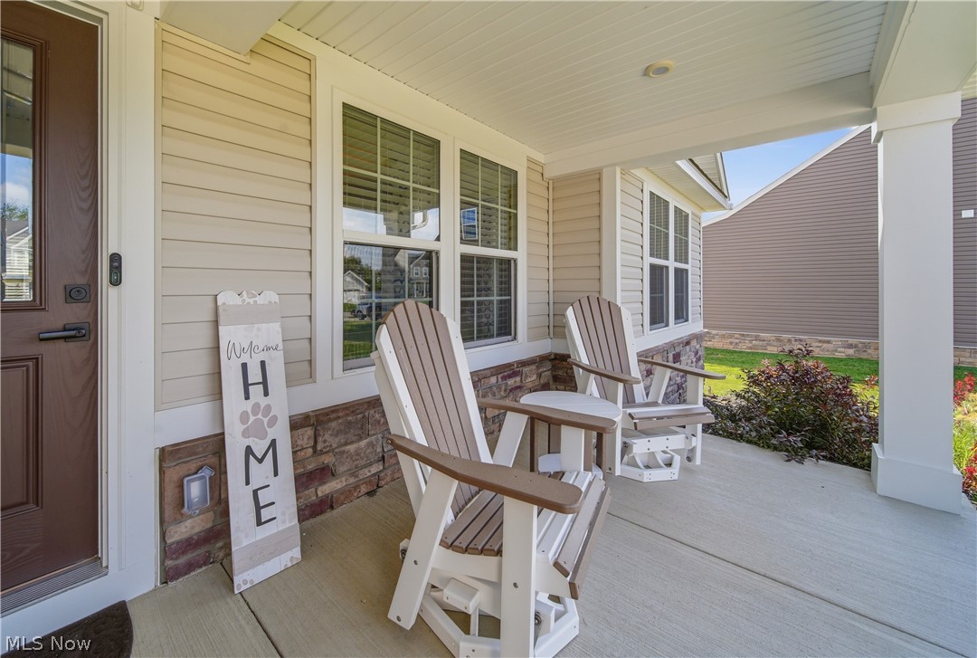 3354 Stoneleigh Road Ne Property Photo 4