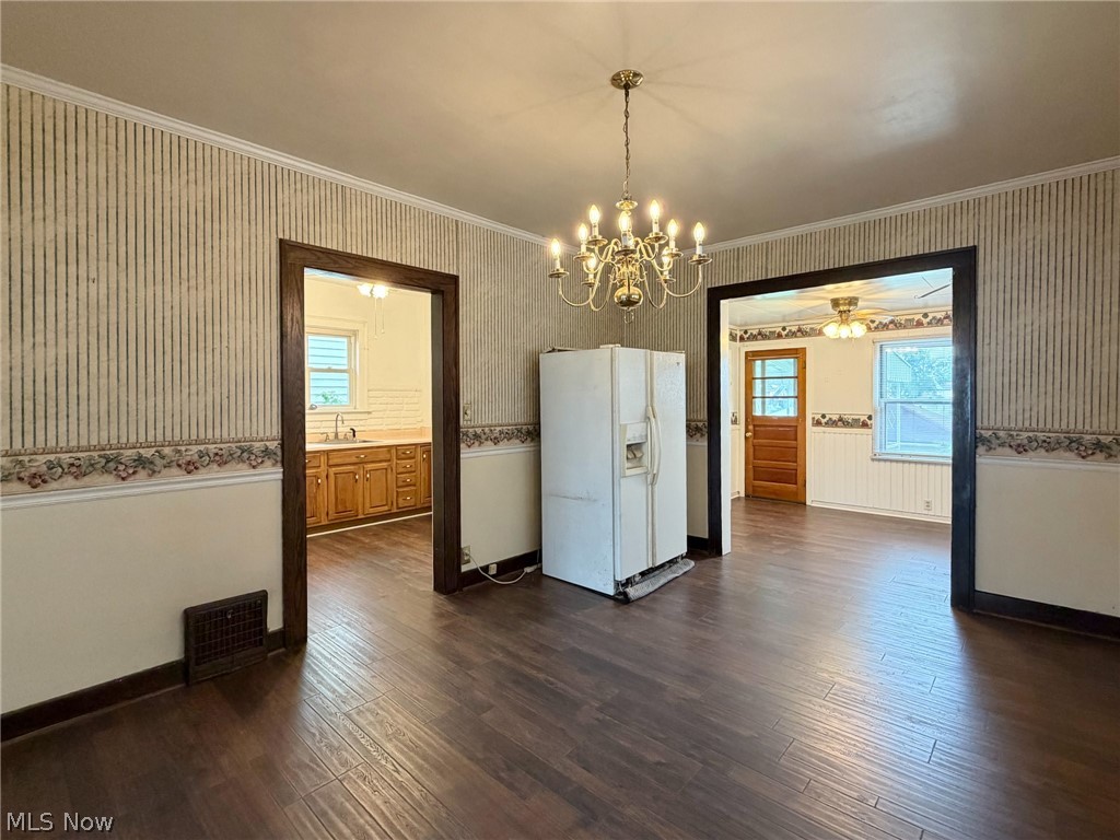 1652 Oregon Avenue Property Photo 14