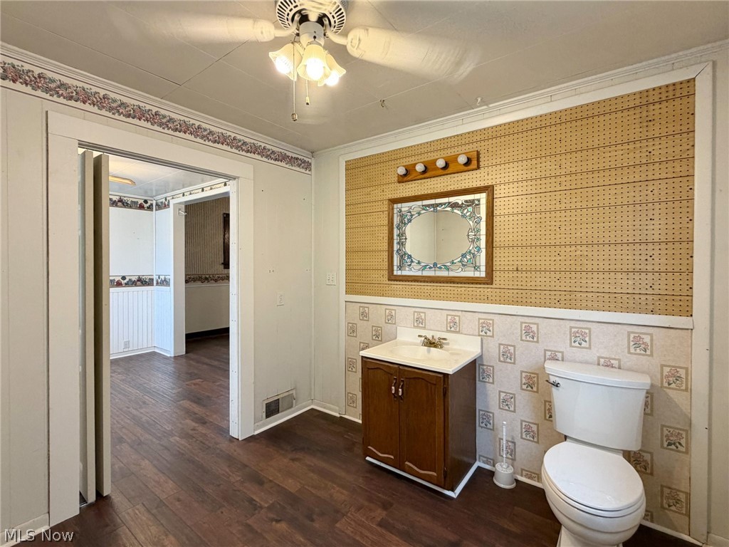 1652 Oregon Avenue Property Photo 21