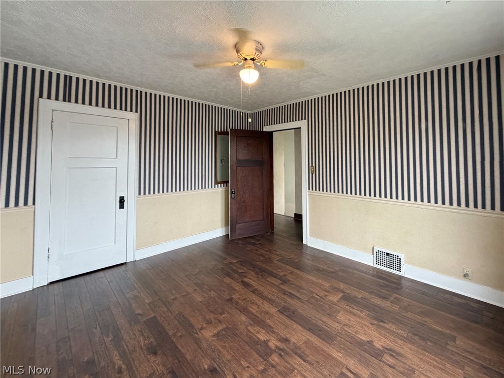1652 Oregon Avenue Property Photo 29
