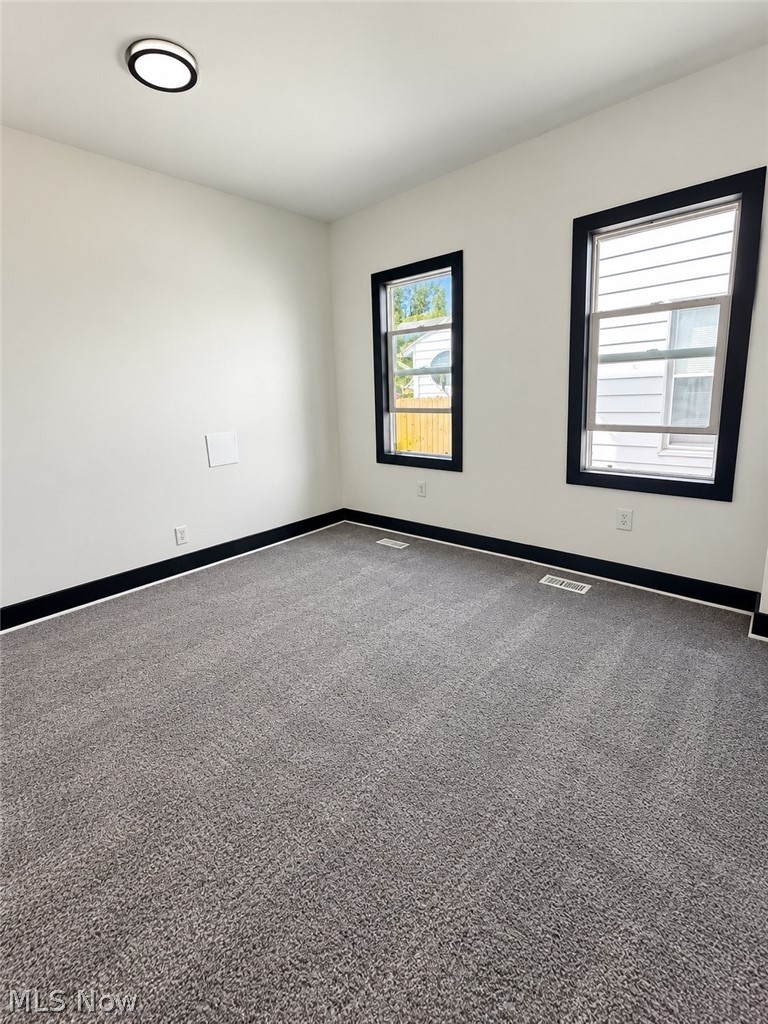600 E Buchtel Avenue Property Photo 19
