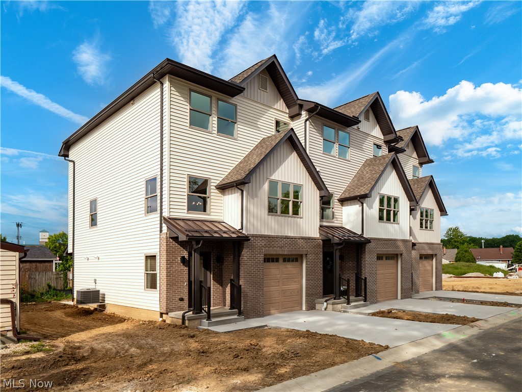 3274 Warren Road 2
