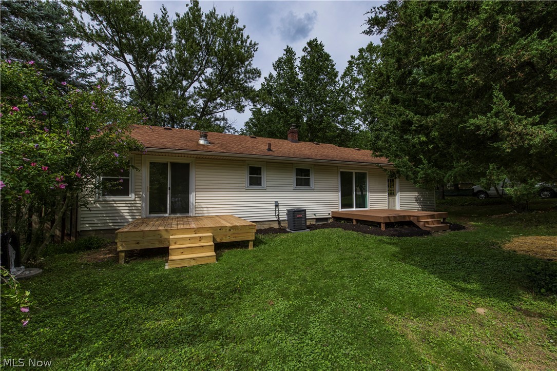 2024 Marhofer Avenue Property Photo 28