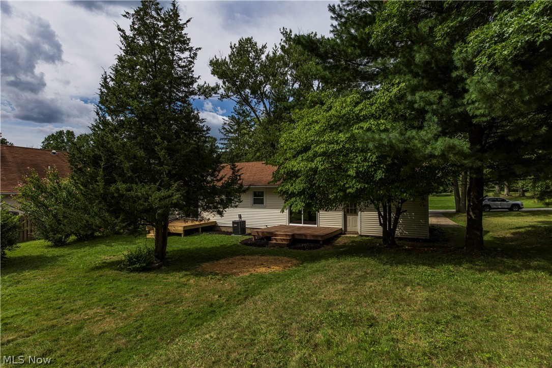 2024 Marhofer Avenue Property Photo 31
