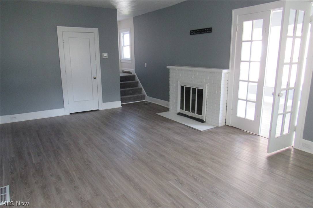 1817 E 46th Street Property Photo 2
