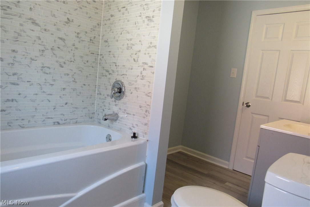 1817 E 46th Street Property Photo 11