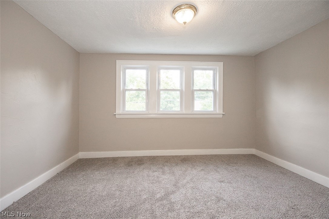 516 Bacon Avenue Property Photo 20