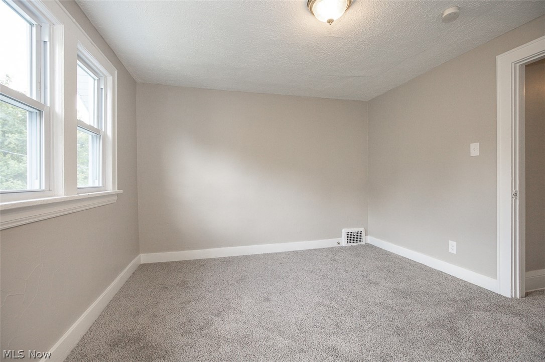 516 Bacon Avenue Property Photo 22