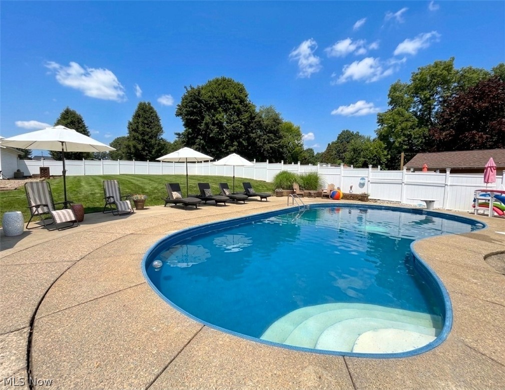 6203 Melody Road Ne Property Photo 28