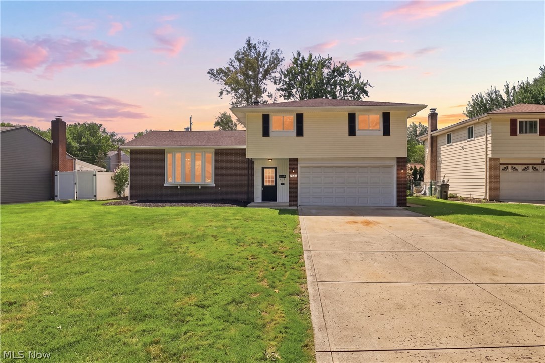 6126 Park Ridge Drive Property Photo 1