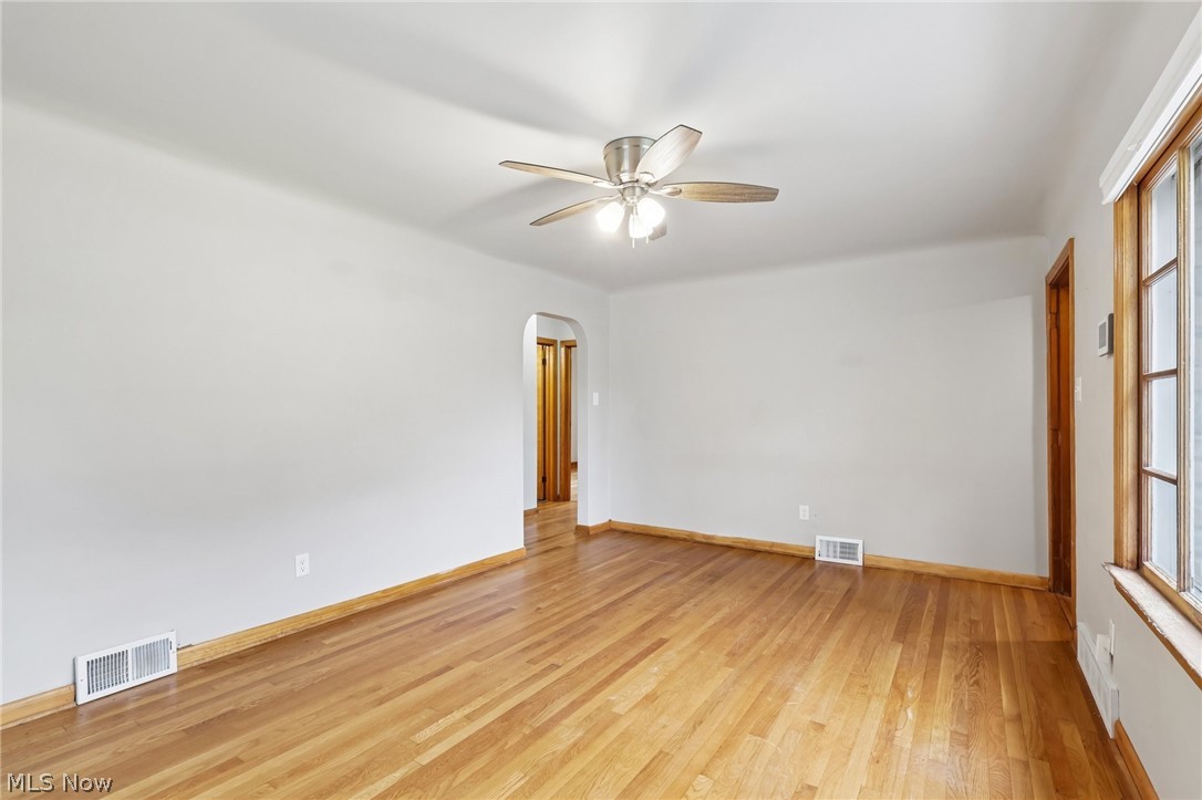 3155 Oser Road Property Photo 4