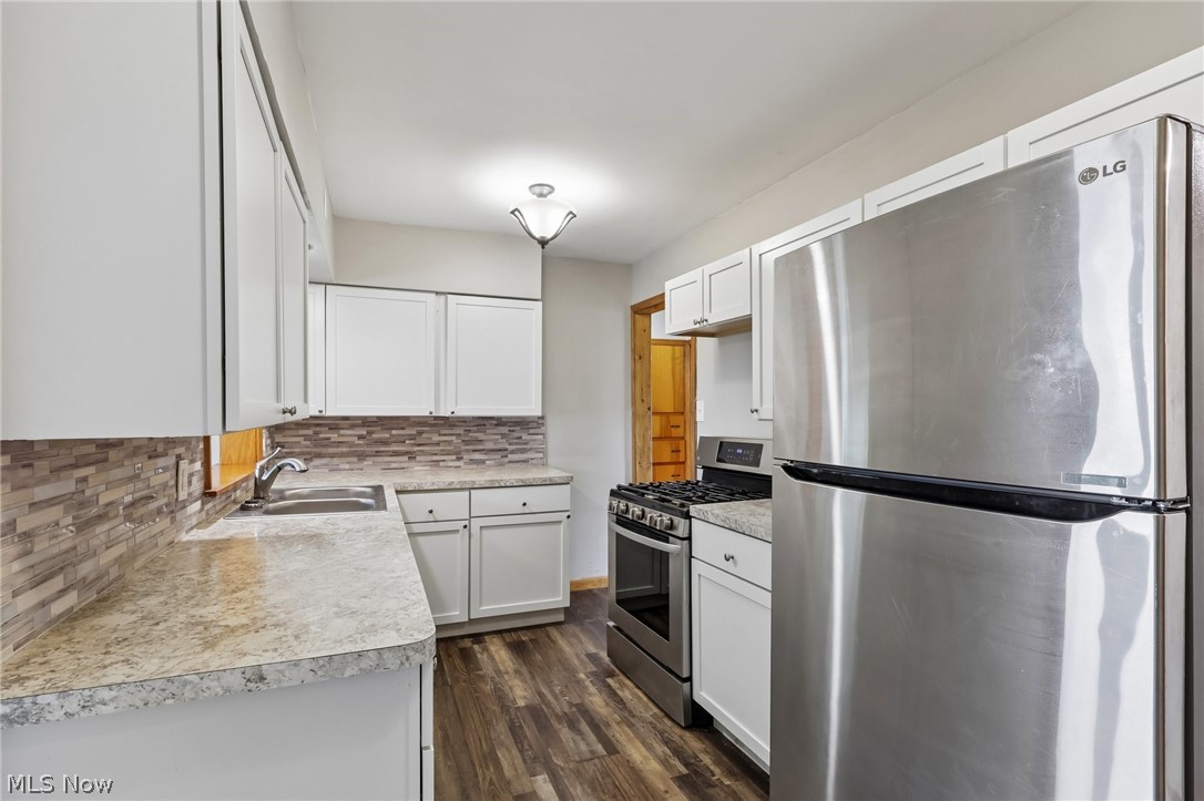3155 Oser Road Property Photo 8