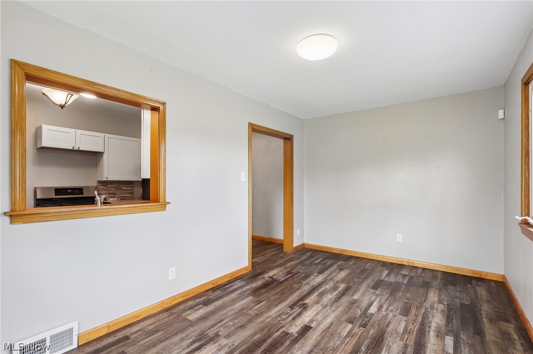 3155 Oser Road Property Photo 10