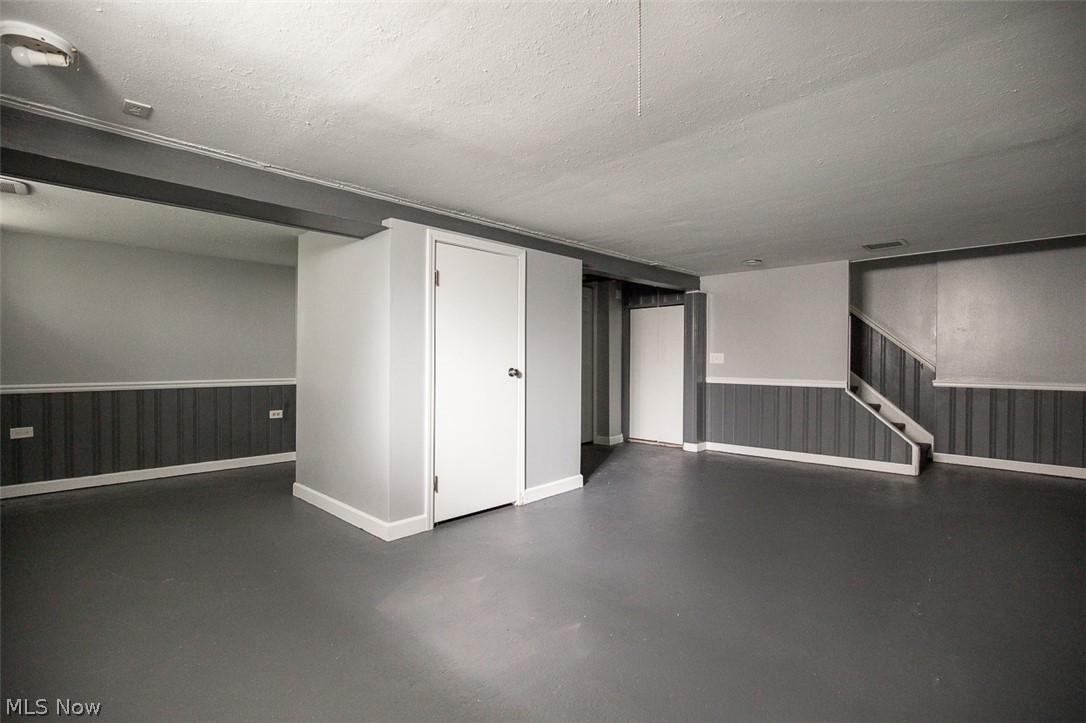 4855 Edsal Drive Property Photo 31