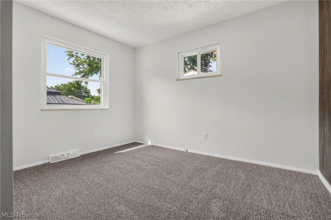 152 Kreiner Avenue Property Photo 18