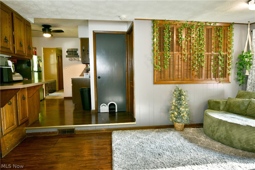 3557 Valacamp Avenue Se Property Photo 16