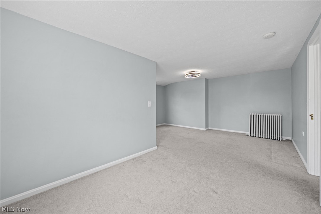 3230 E Wallings Road Property Photo 24